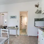 Retreats 1 Paros