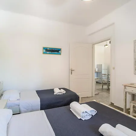 Retreats 1 Paros